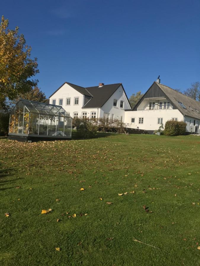 Apartment Ruhetgaard Bed & Kitchen Aeroskobing Exterior photo